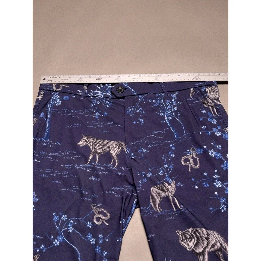 Greyson Shorts Mens 33 Blue Animal Print Wolf Snake Golf Stretch Lightweight